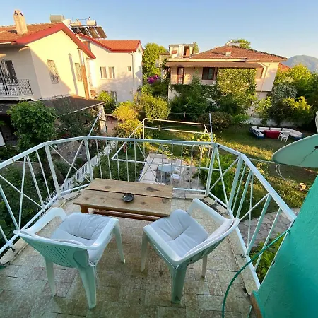 Aparthotel Hix Garden *