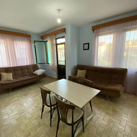 Hix Garden Hotel apartamentowy *