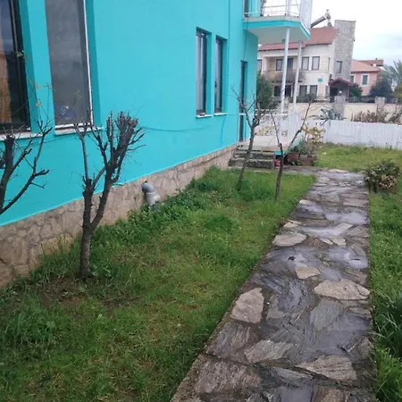 Hix Garden Apartmanhotel