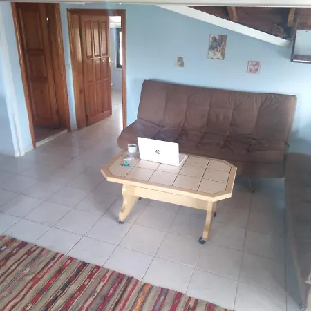 Aparthotel Hix Garden